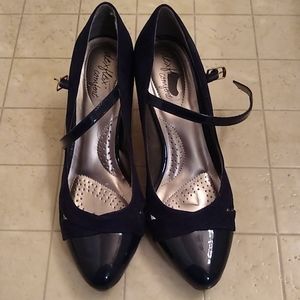 Blue heels size 9